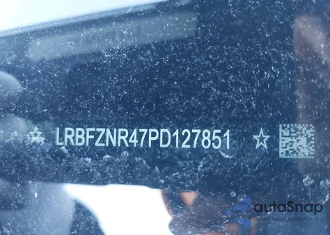 2023 Buick Envision Essence Fwd from USA, damaged, VIN LRBFZNR47PD127851